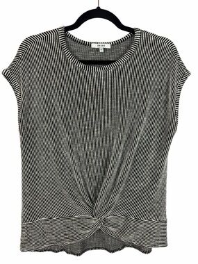 RO & DE Black White Striped Twist Front Top Size Large Cap Sleeve Knit Blouse